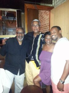 977901_10201021846042241_37139348_o